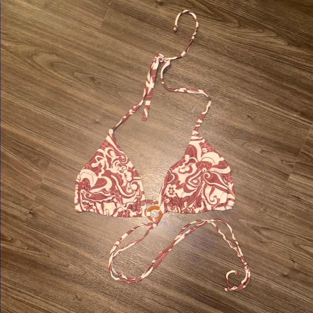 Target Wild Fable groovy bikini top never been worn